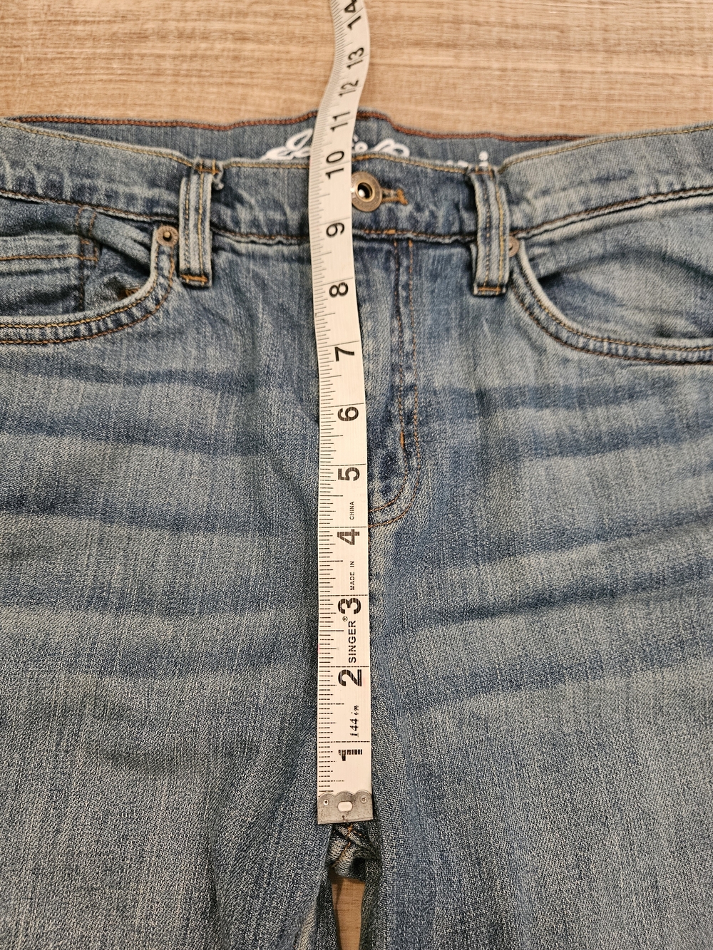 Eddie Bauer Boyfriend Mid Rise Straight Jeans Women's Size 4 Blue Plaid Cuff - Picture 10 of 12